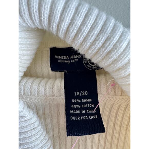 4 for $10 Venezia Jeans Knit Off White Turtle Neck 18/20 - Picture 3 of 4